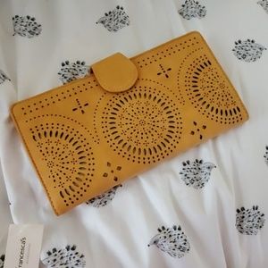 Mustard yellow wallet NWT